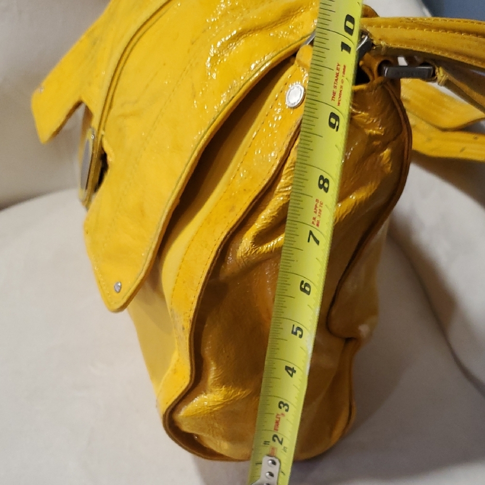 Flawed Jill Stuart Vibrant Yellow Shoulder Bag - Picture 9 of 16